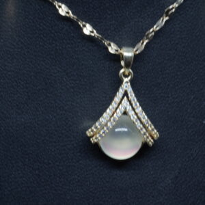 שרשרת אבן אלגנטית